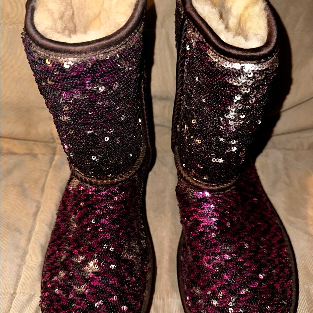 Classic Short Sequin UGG boots size 7